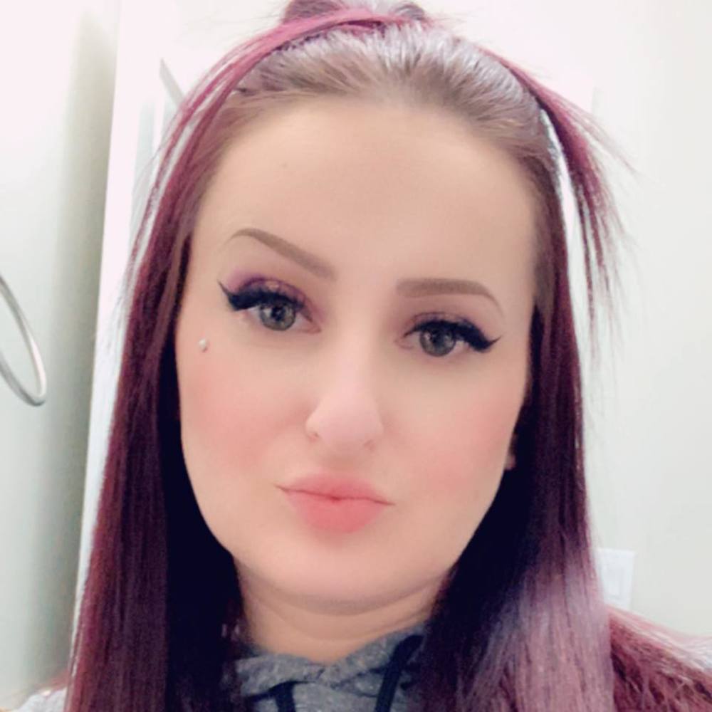 Meet your Posher, Irina